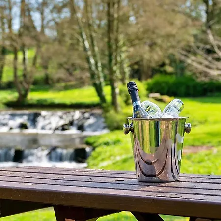 아파트 Finest Retreats - Hambleton Hall *